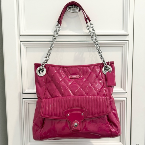 🩷 Coach Poppy Liquid Gloss Patent Leather Hot Pink Convertible Bag - Picture 1 of 17